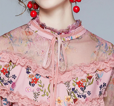 Vintage Ružové Kvetinové Krátke Šaty