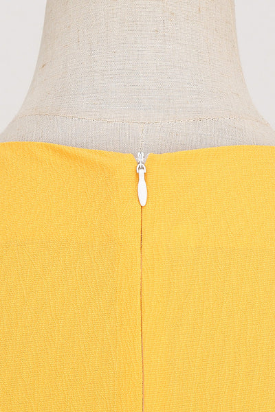 Žlté Šaty V Retro Štýle Z 50. Rokov S Kľúčovou Dierkou