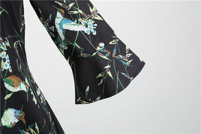 Vintage Čierne Zimné Šaty S Kvetmi