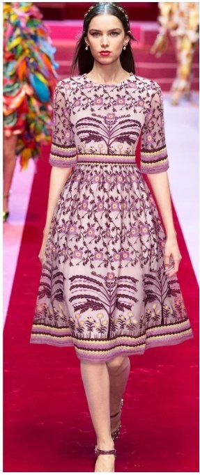 Petite Vintage Šaty Zo 40. Rokov