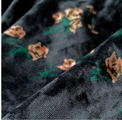 Šaty S Rozparkom Zo 40. Rokov