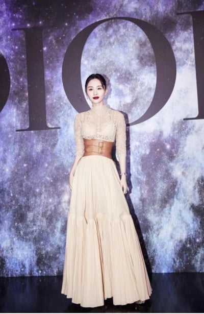 Vintage Bledoružové Čipkované Šaty