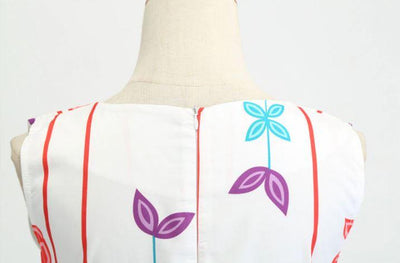 Jednoduché Šaty Z 50-Tych Rokov