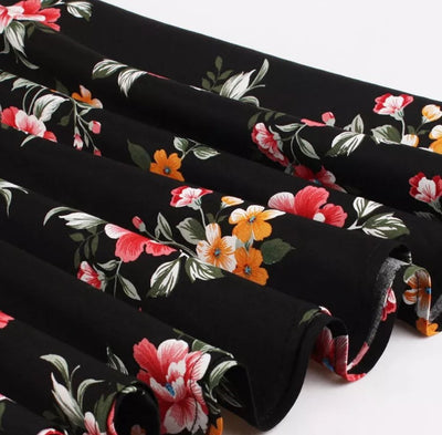 Dievčenské Šaty Rockabilly Z 50. Rokov