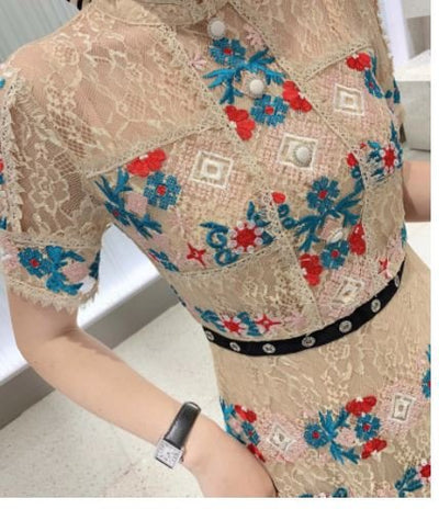 Dlhé Šaty S Volánom Vintage Champagne