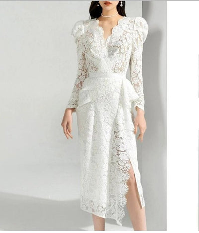 Vintage Biele Čipkované Svadobné Šaty