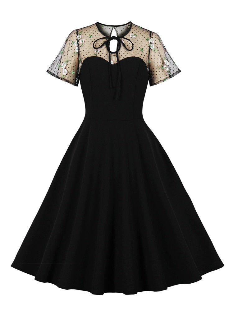 Vintage Čierne Šaty 50-Tych Rokov Vyššej Veľkosti