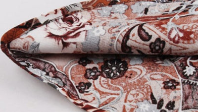 Vintage Šaty Veľkej Veľkosti S Bielou Kávou