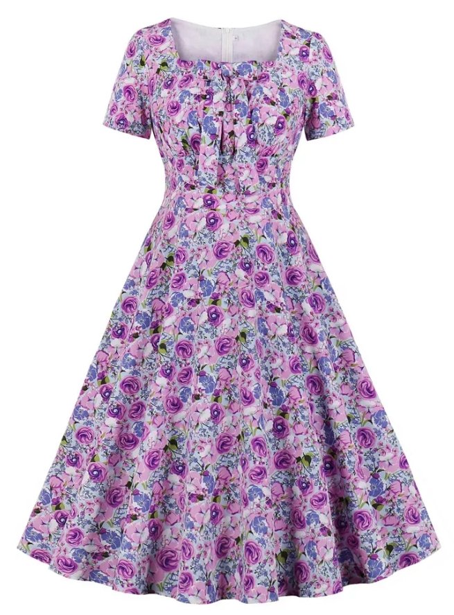 Vintage Šaty S Vysokým Pásom Vo Fialovej Farbe