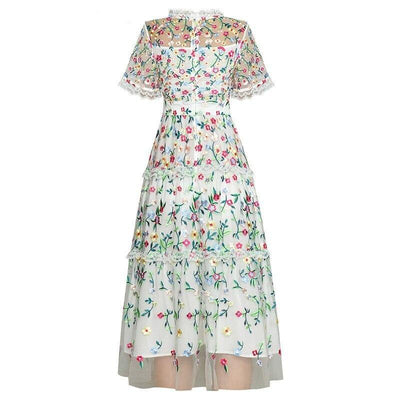 Biele Moderné Vintage Šaty