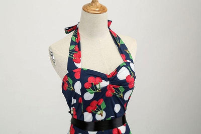 Vintage Čerešňové Šaty