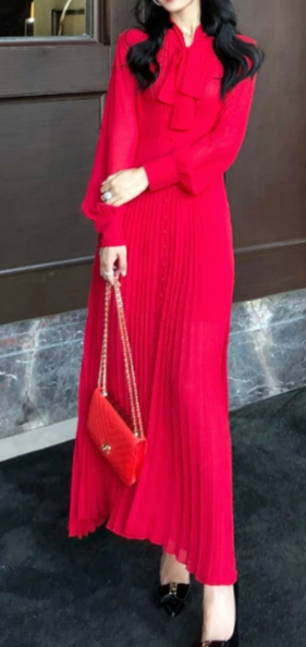 Vintage Červené Šaty Zo 40. Rokov S Vysokým Pásom