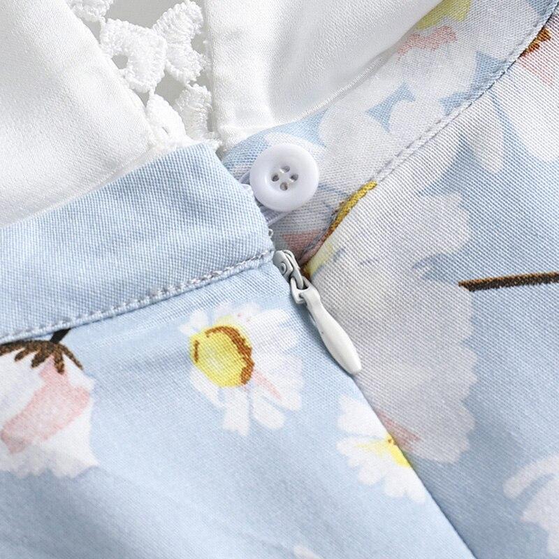 Šaty S Golierom Z 50. Rokov