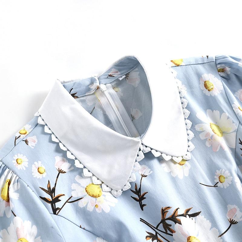 Šaty S Golierom Z 50. Rokov