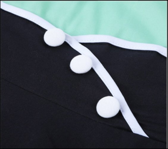 Šaty Z 50. Rokov S Výstrihom