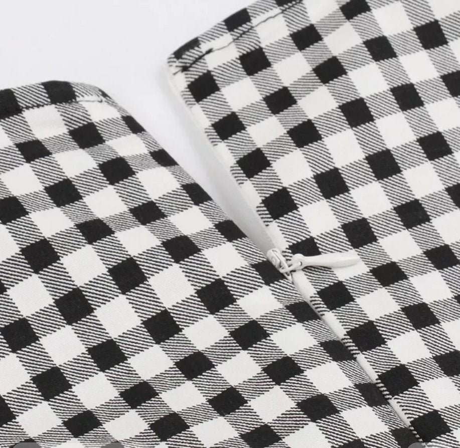 Čiernobiele Šaty Z 50. Rokov