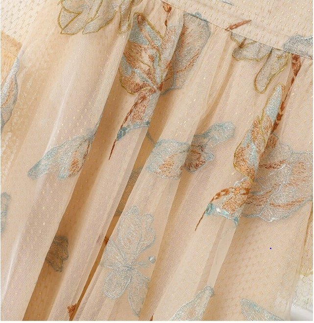 Béžové Šaty Zo 40. Rokov