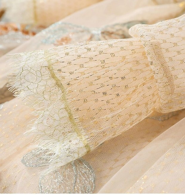 Béžové Šaty Zo 40. Rokov