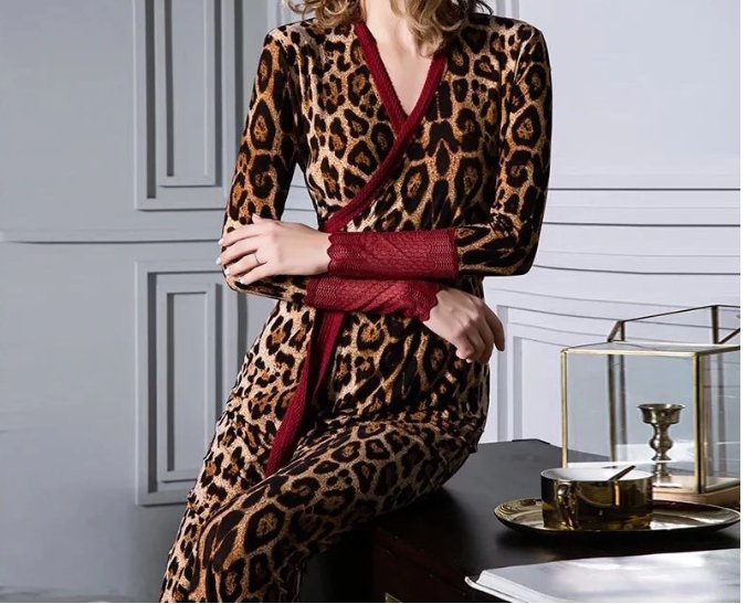 Vyslobodzovacie Šaty Zo 40. Rokov