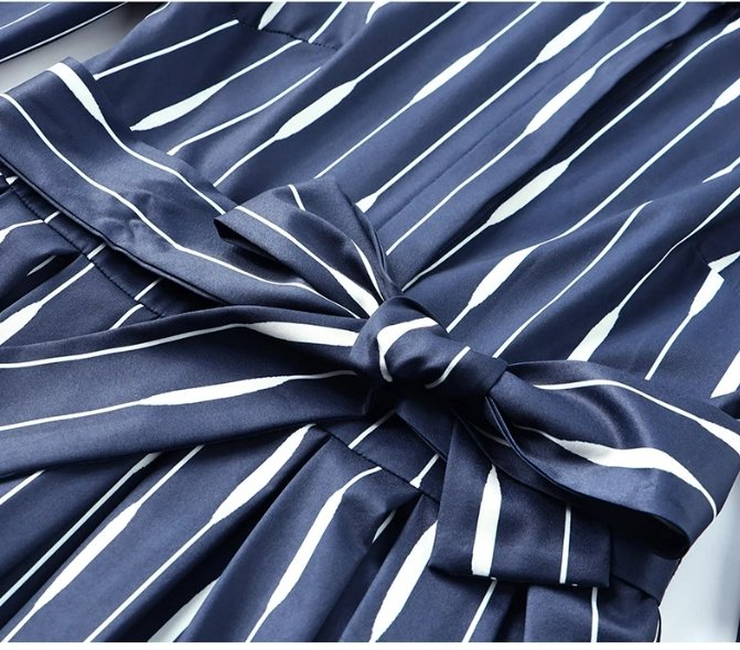 Modré Šaty Zo 40. Rokov