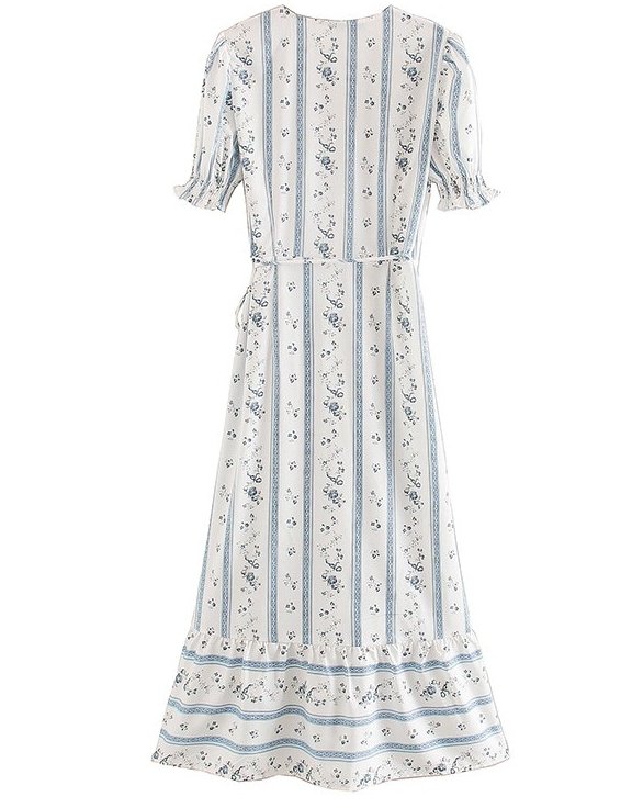 Elegantné Rovné Šaty Zo 70. Rokov