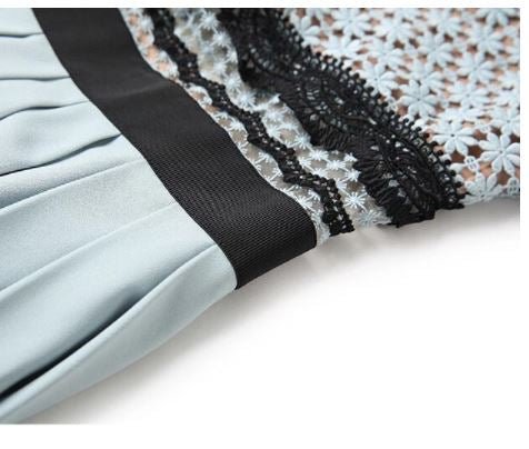 Dlhé Vintage Modré Volánikové Šaty