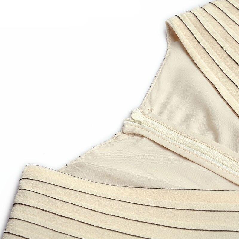 Béžové Dlhé Šaty Zo 40. Rokov