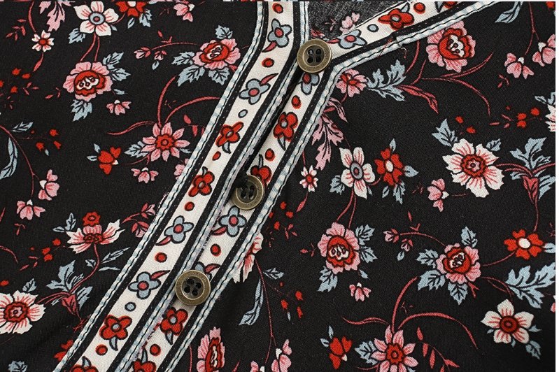 Dlhé Čierne Šaty V Štýle 70. Rokov