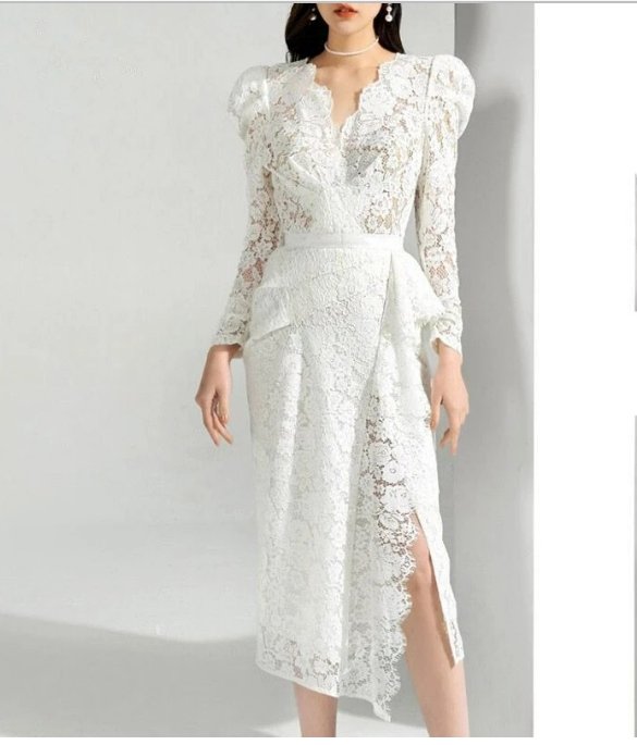 Vintage Biele Čipkované Svadobné Šaty