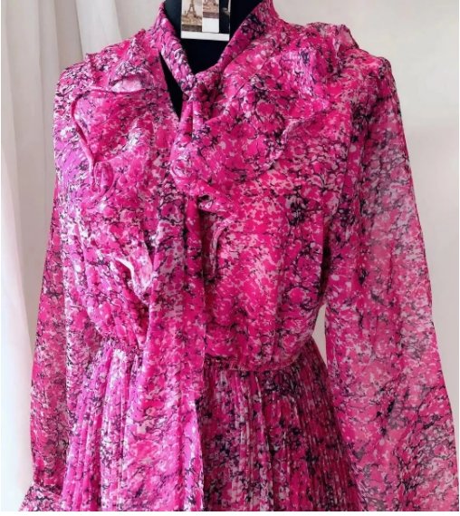 Retro Fialové Čipkované Šaty