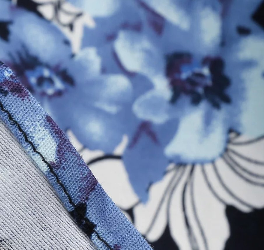 Modré Šaty Z Roku 1950