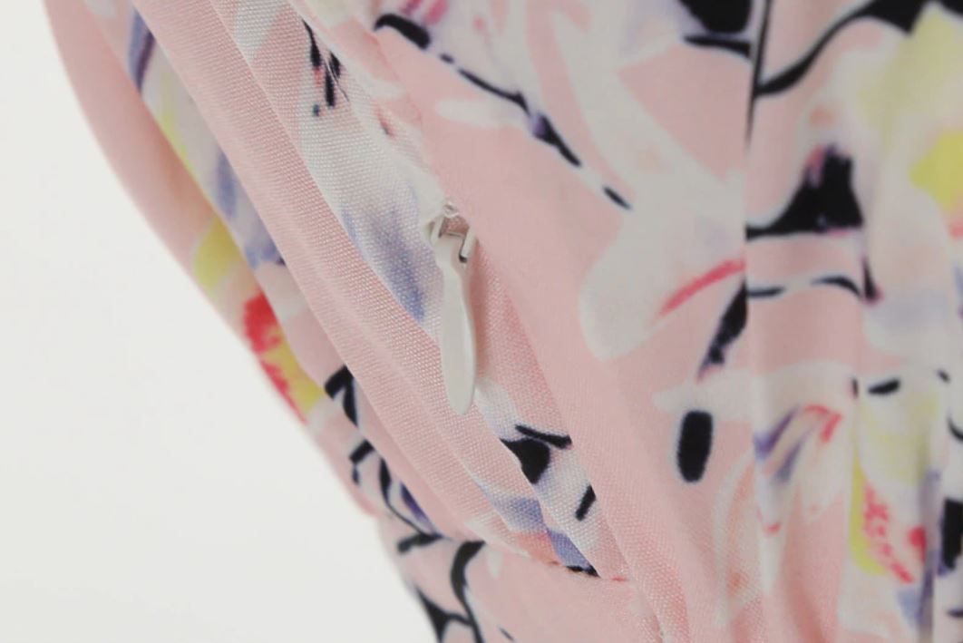 Vintage Ružové Kvetinové Šaty Zo 60. Rokov