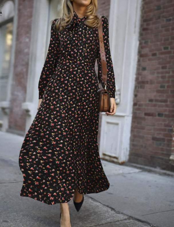 Vintage Splývavé Čierne Šaty Zo 40. Rokov