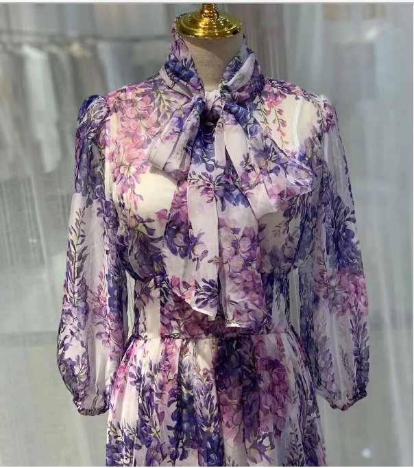 Vintage Dlhé Levanduľové Šaty Zo 40. Rokov