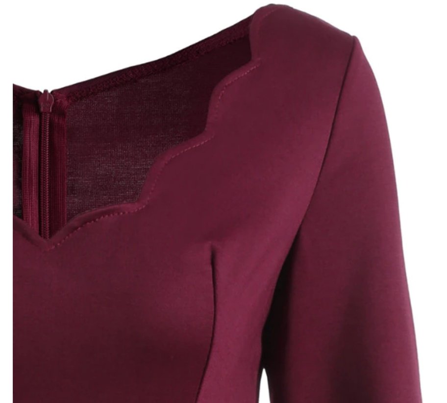 Vintage Šaty S Červenými Flitrami Veľkej Veľkosti