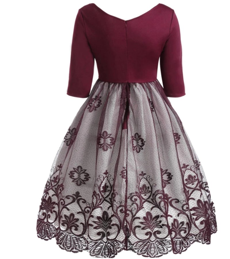 Vintage Šaty S Červenými Flitrami Veľkej Veľkosti