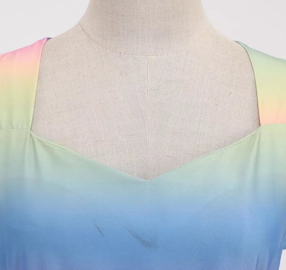 Pekné Vintage Šaty