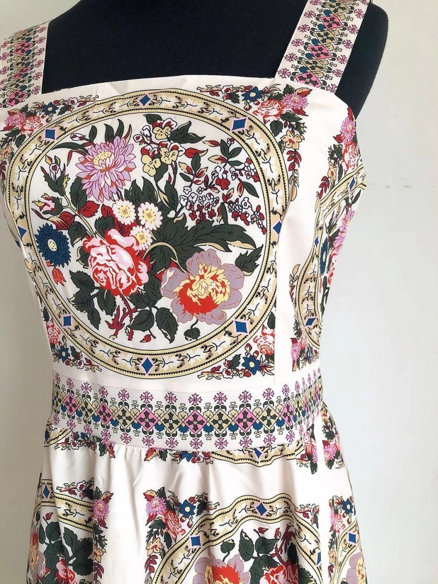 Oblečenie 40-Tych Rokov Sivá